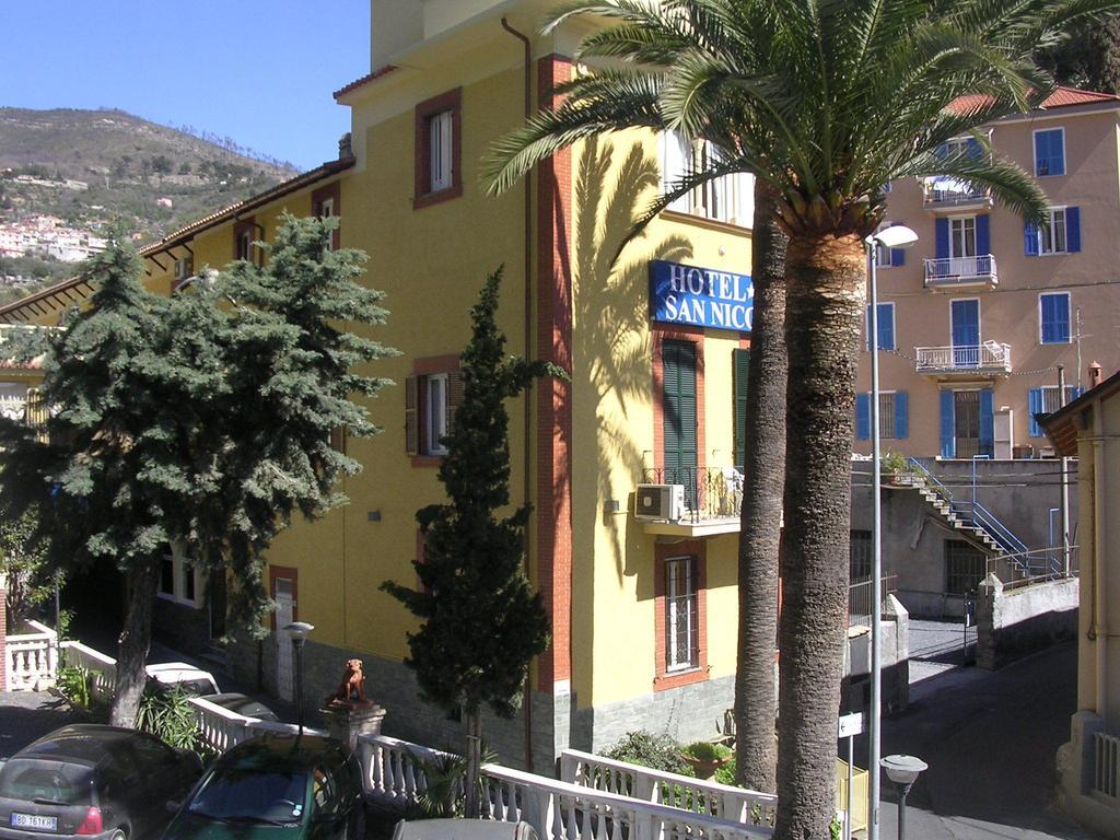 Hotel San Nicola Alassio Extérieur photo